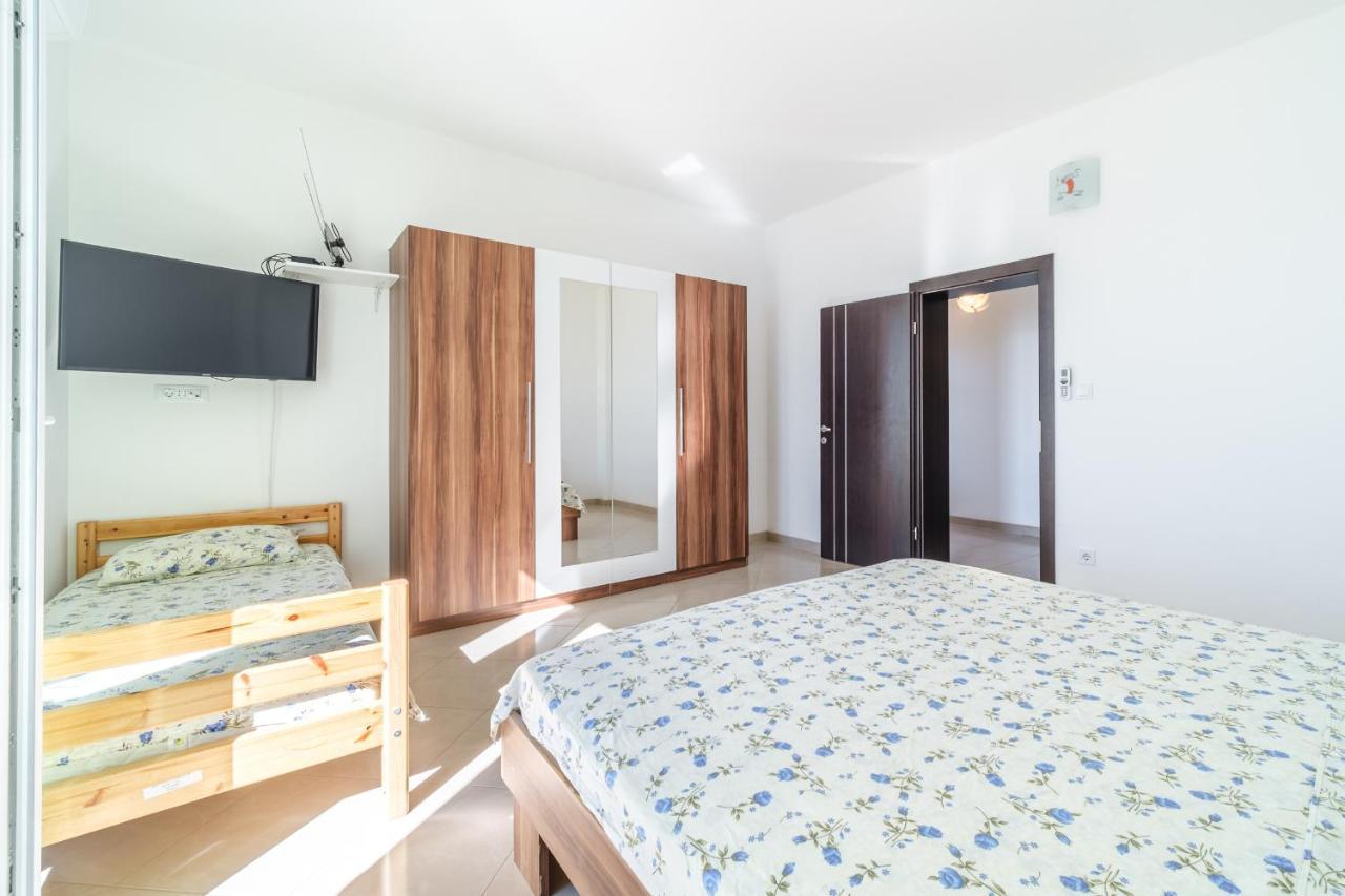Beach Paradise Apartments Podstrana Buitenkant foto